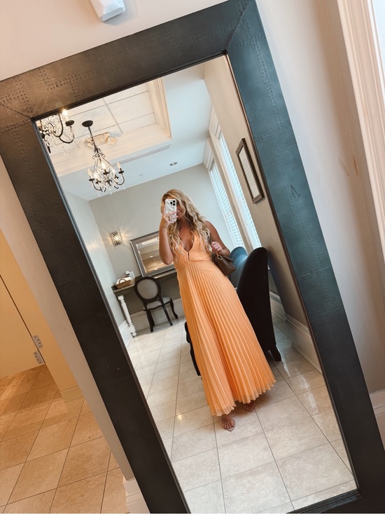 Abercrombie & Fitch Dresses & Skirts - Abercrombie & Fitch Orange Pleated Maxi Dress